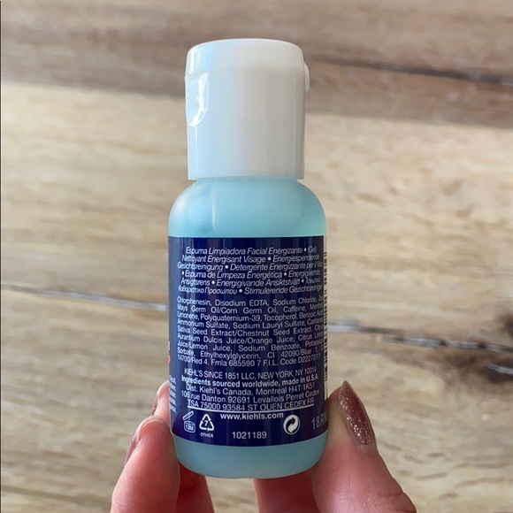 Kiehl’s Men Gel Cleanser - Picture 2 of 2